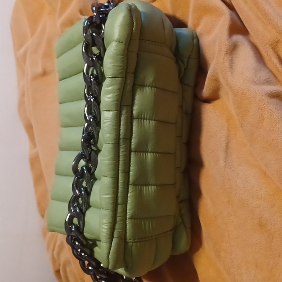 Handbag - Picture 2 of 4